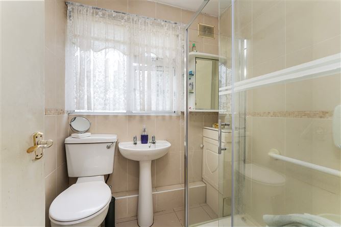 15 Berryfield Crescent, Finglas, Dublin 11