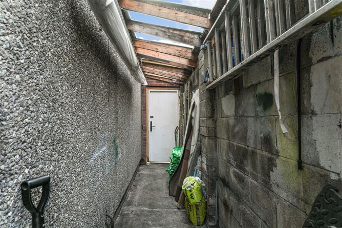 15 Berryfield Crescent, Finglas, Dublin 11