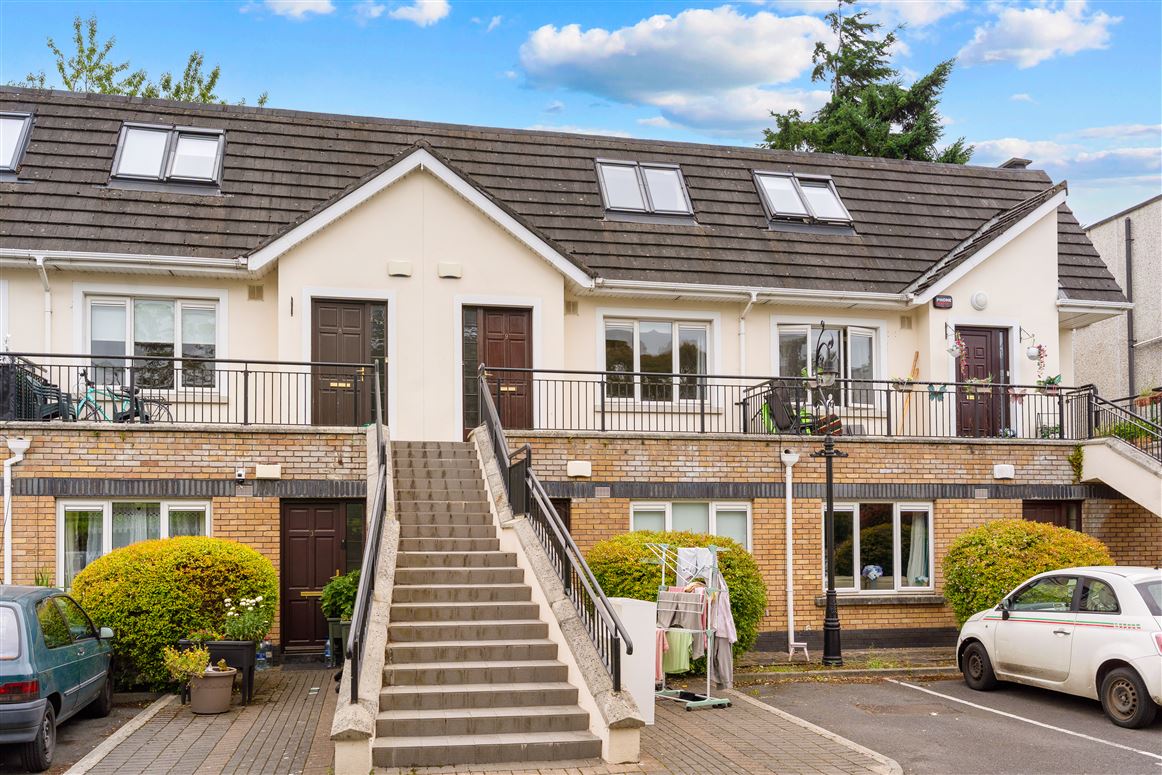 Apt. 9 Esker Pines , Lucan, Dublin