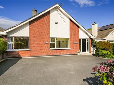 Casa Mia, 102 Avondale Road, Killiney, County Dublin