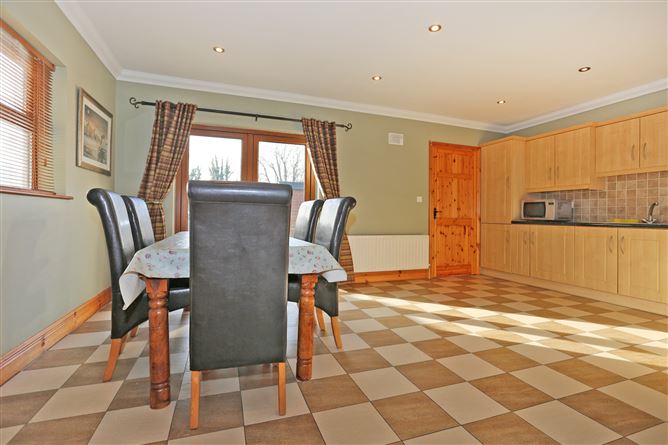 12 Teeronea, Kilkishen, Co. Clare
