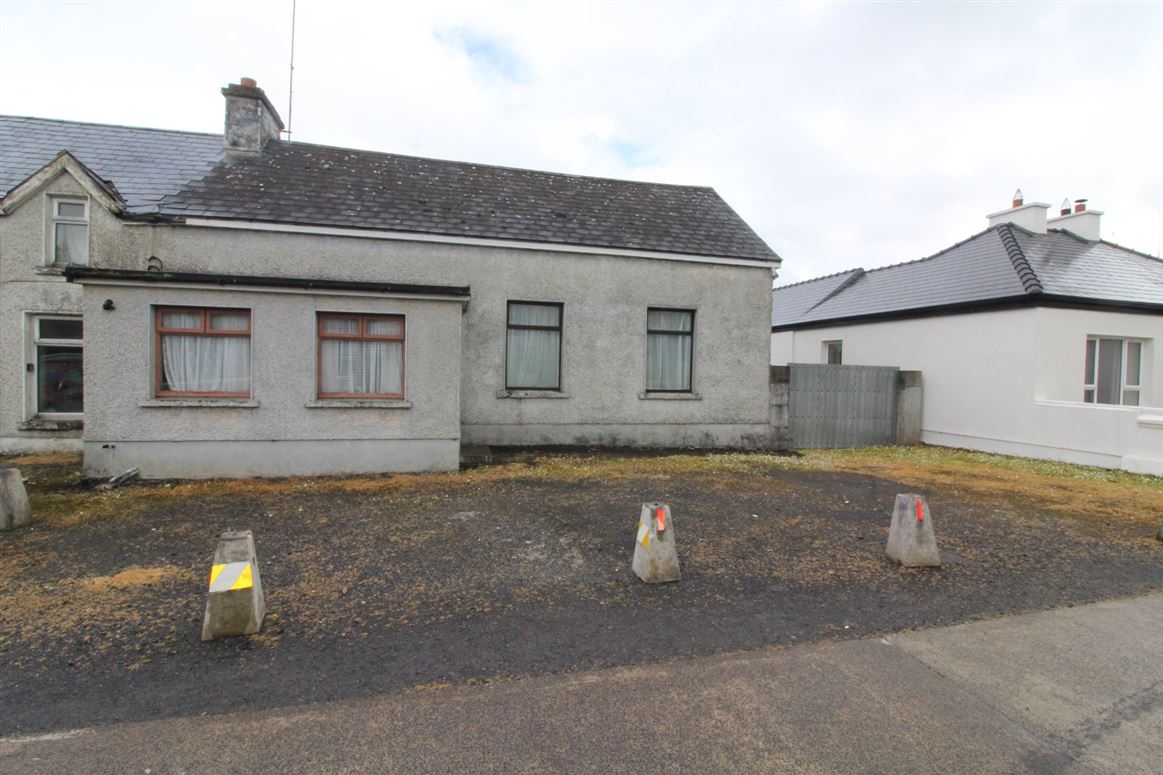 Pier Rd, Enniscrone, Co. Sligo DNG Michael Boland 4703816 MyHome