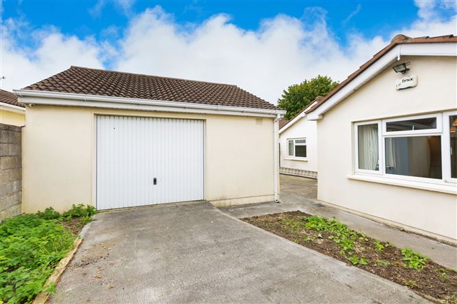 2 Forest Park, Kingswood, Dublin 24