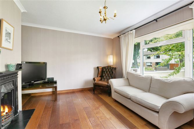 2 Forest Park, Kingswood, Dublin 24