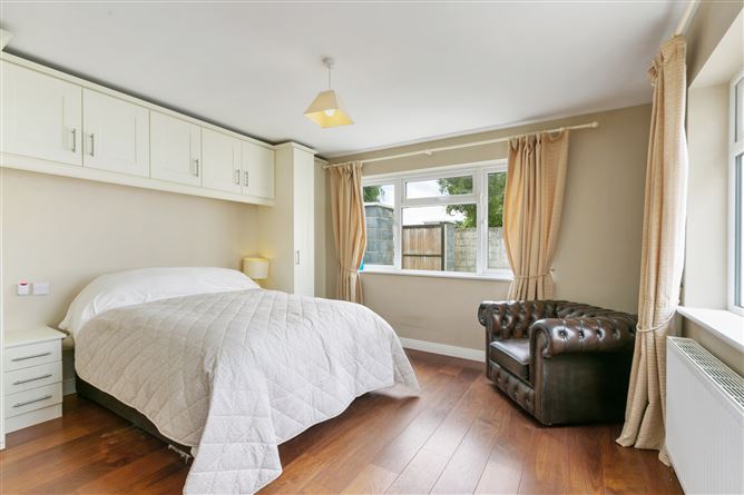 2 Forest Park, Kingswood, Dublin 24