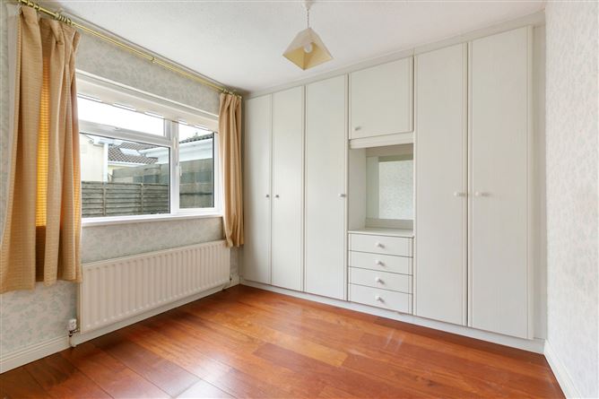 2 Forest Park, Kingswood, Dublin 24