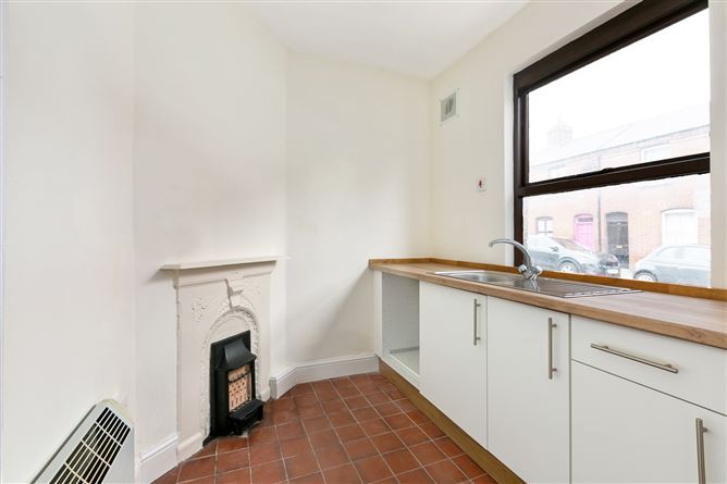 8 Watkins Building, The Coombe, The Coombe, Dublin 8
