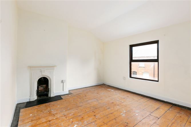 8 Watkins Building, The Coombe, The Coombe, Dublin 8