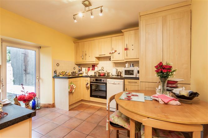 5 Dempseys Terrace, Wexford Town