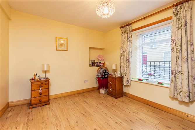 5 Dempseys Terrace, Wexford Town