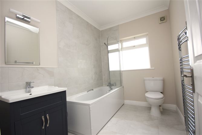 Photo 12 of 18 — Tofino House Portlaoise Road Abbeyleix Laois , Abbeyleix, Laois