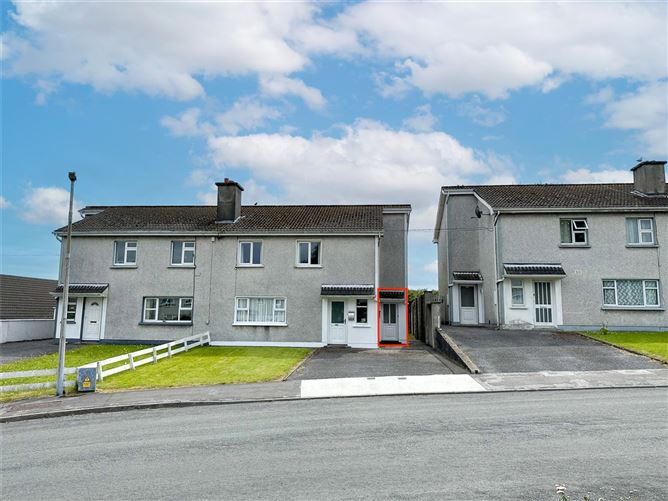 102a Laurel Park, Newcastle, Galway