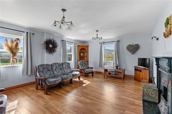 Ballydonegan View, Cahermeeleboe, Allihies, Co. Cork