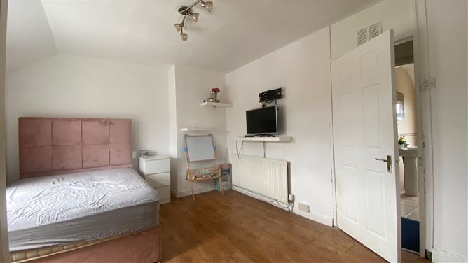 Photo 17 of 18 — 207 Clogher Road, Crumlin, Dublin 12