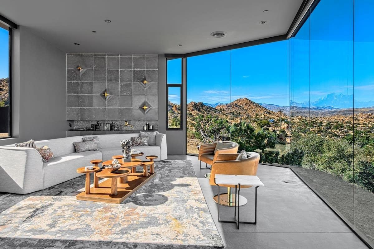 Photo 1 of 10 — Black Desert House,Yucca Valley,California,USA