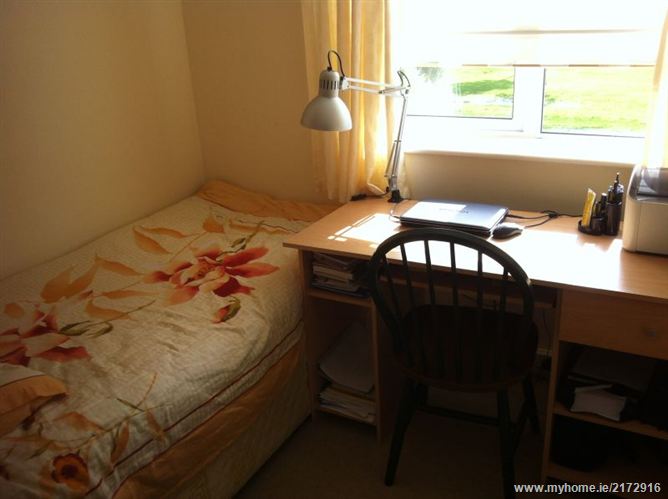 Photo 12 of 16 — 2 Allendale Drive, Clonsilla, Dublin 15