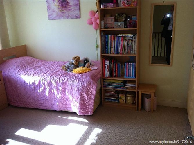 Photo 14 of 16 — 2 Allendale Drive, Clonsilla, Dublin 15