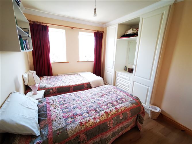 12 The Crescent, Churchfield, Knock, Co. Mayo