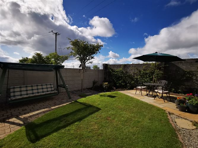 12 The Crescent, Churchfield, Knock, Co. Mayo