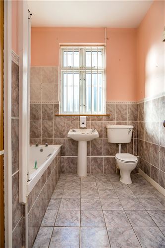 Church Street, Clara, Co. Offaly