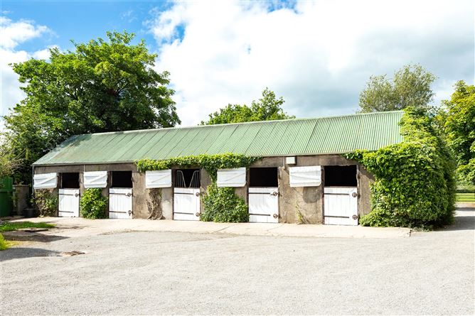 Knockara Stables On C.31acres, Knockara, Clashdrumsmith, Emly, Co. Tipperary