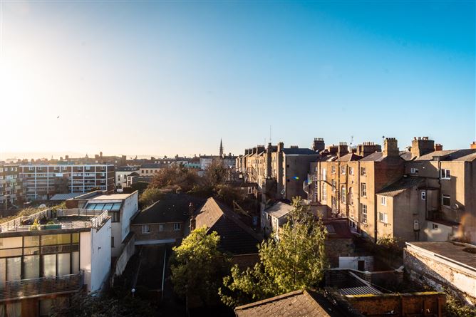 15, 64 Mountjoy Square, Mountjoy Square, Dublin 1