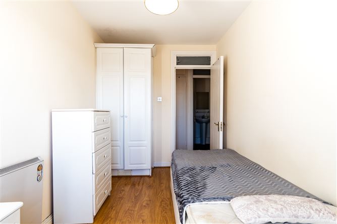 15, 64 Mountjoy Square, Mountjoy Square, Dublin 1