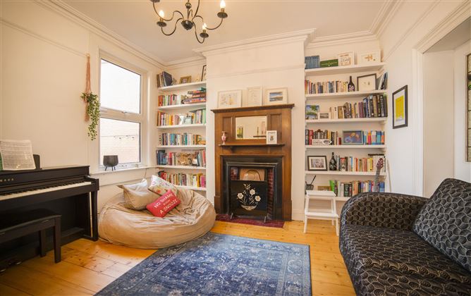 Cuil Ce Leabhair, 32 Drumcondra Road Upper, Drumcondra, Dublin