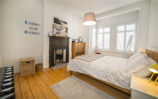 Cuil Ce Leabhair, 32 Drumcondra Road Upper, Drumcondra, Dublin