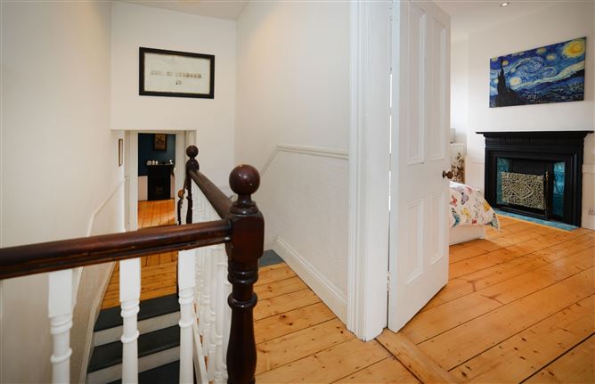 Cuil Ce Leabhair, 32 Drumcondra Road Upper, Drumcondra, Dublin