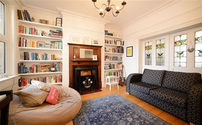 Cuil Ce Leabhair, 32 Drumcondra Road Upper, Drumcondra, Dublin
