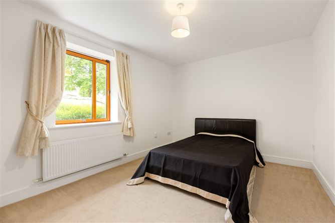 2A Belarmine Drive, Stepaside, Dublin 18