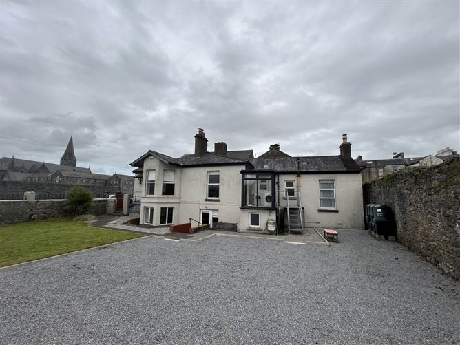 Mentana, Laurel Hill Avenue, South Circular Road, County Limerick