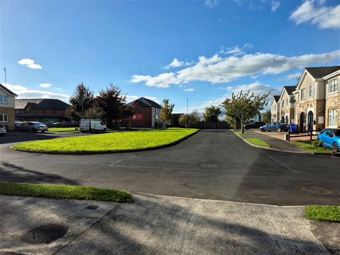 10 St. Etchen's Court, Kinnegad, Westmeath