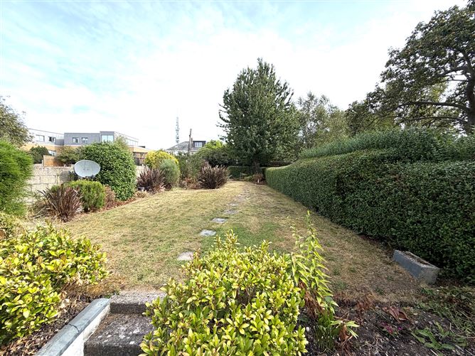 Photo 29 of 30 — 38 Croagh Patrick Road, Navan Road, Dublin 7