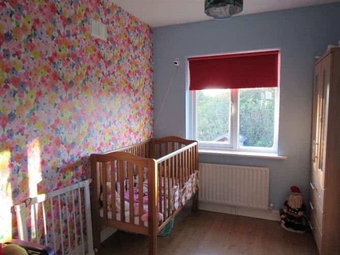 18 Railway Gardens, Lismore, Waterford