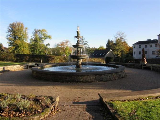 18 Railway Gardens, Lismore, Waterford