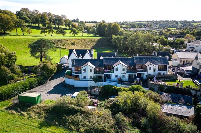 4 Hotel Street, Tinnahinch, Graiguenamanagh, Co. Kilkenny