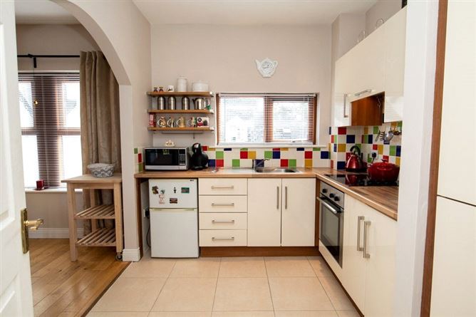 4 Hotel Street, Tinnahinch, Graiguenamanagh, Co. Kilkenny