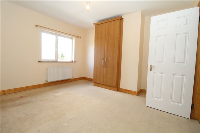 3 Cois Abhainn, Tralee, Kerry