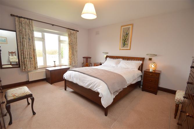 Caraigdubh, Ballybraher, Ballycotton, East Cork
