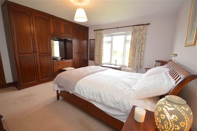 Caraigdubh, Ballybraher, Ballycotton, East Cork