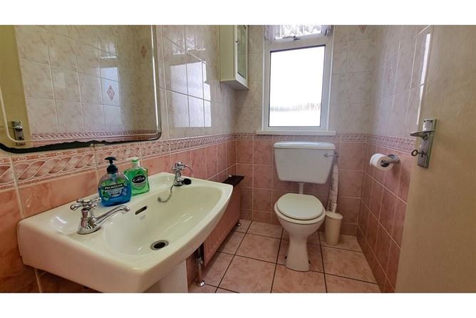 18 St Joseph's Road, Greenhills, Dublin 12