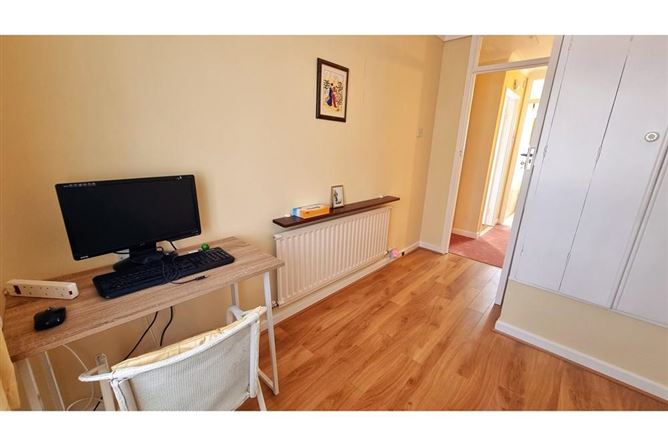 18 St Joseph's Road, Greenhills, Dublin 12