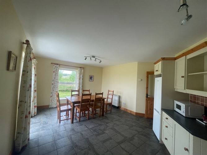 6 Doolin Holiday Cottages, Doolin, Clare