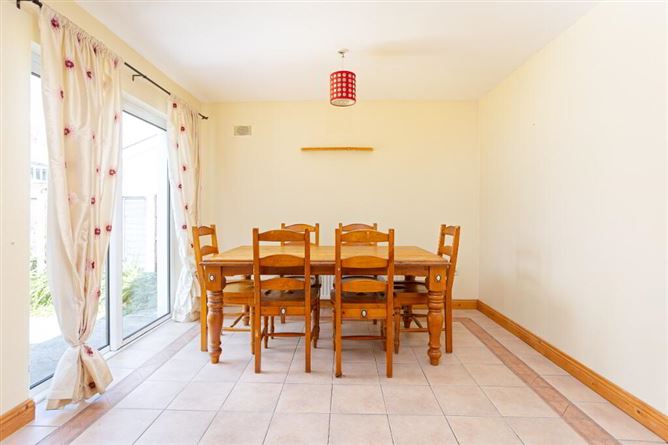 6 Silverwood, Finnstown Abbey, Lucan, Dublin