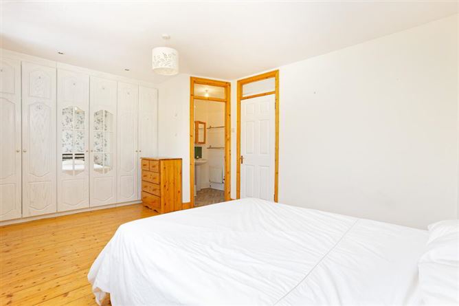 6 Silverwood, Finnstown Abbey, Lucan, Dublin