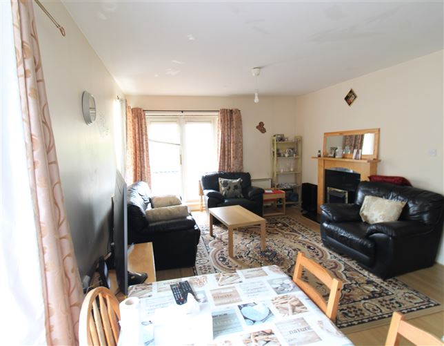 1 Scariff House, Waterville, Blanchardstown,   Dublin 15