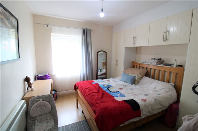 1 Scariff House, Waterville, Blanchardstown,   Dublin 15