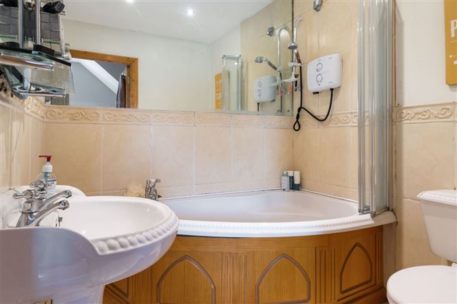 14a Glentworth Park, Ard Na Greine, Dublin 13